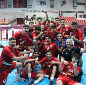 صعود پسران هندبال ایران به فینال آسیا/ ۱۷ ساله ها سهمیه جهانی گرفتند