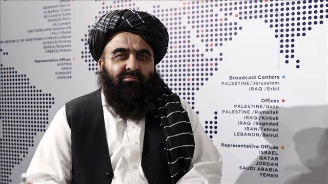 سرپرست وزارت خارجه افغانستان: دست آمریکایی‌ها حتی به یک متر از خاک ما نمی‌رسد 