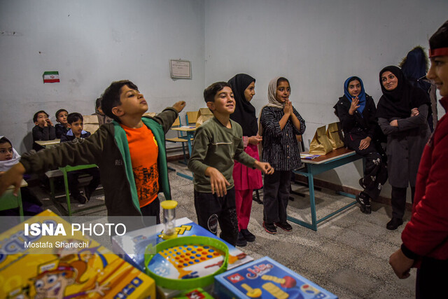 رقابت بین دانشآموزان مناطق برخوردار و محروم باید اصلاح شود رقابت بین دانشآموزان مناطق برخوردار و محروم باید اصلاح شود