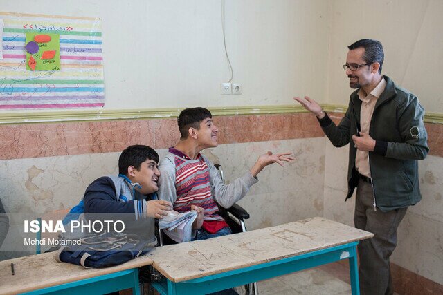 ۲۴۰ هزار دانش‌آموز دیرآموز تحت پوشش سازمان آموزش و پرورش استثنایی هستند