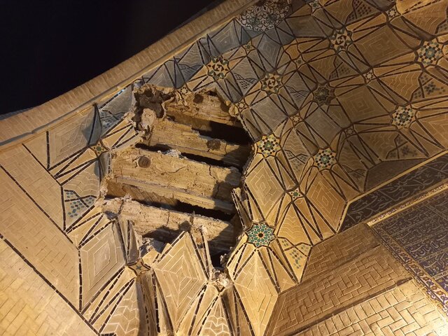 مُقرنسهای بنای «قوامی» حافظیه فرو ریخت!