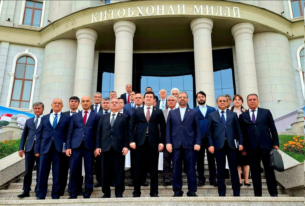 سفیر ایران در تاجیکستان: باید از تحریف یا مصادره مفاخر و میراث مشترک خود توسط دیگران جلوگیری کنیم