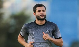 بازیکن استقلال به دیدار مقابل شمس آذر رسید