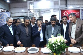 بازدید استاندار همدان و معاون وزارت صمت و دیگر مسئولان از نخستین نمایشگاه تخصصی معدن و صنایع معدنی کشور در همدان
