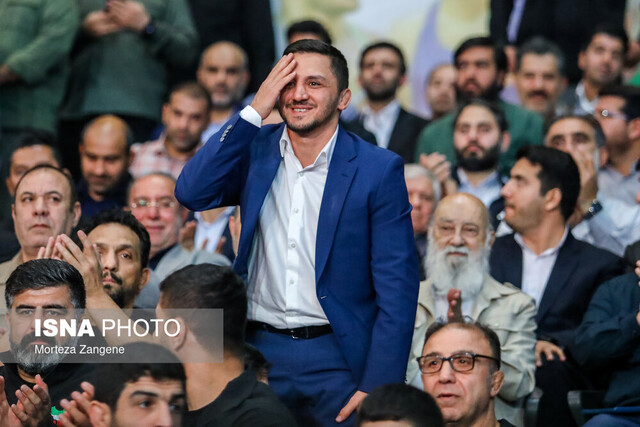 نظر سوریان درباره «دبیر»، « رنگرز» و جانشین ۱۸ ساله اش نظر سوریان درباره «دبیر»، « رنگرز» و جانشین ۱۸ ساله اش