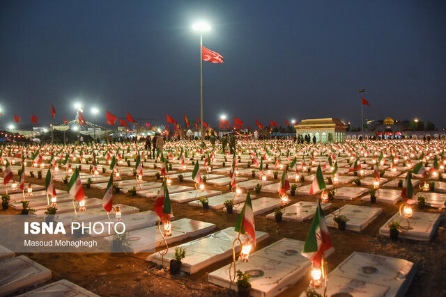 حضور ۳۰۰۰ دانشآموز در کنگره ۳۰۰۰ شهید استان سمنان