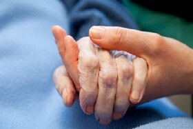 نیاز پرستاران بخش سرطان به آموزش‌های گسترده در «مراقبت تسکینی»