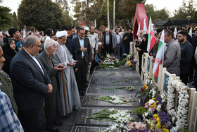 مزار شهید عباس نیلفروشان در اولین سالگرد شهادت