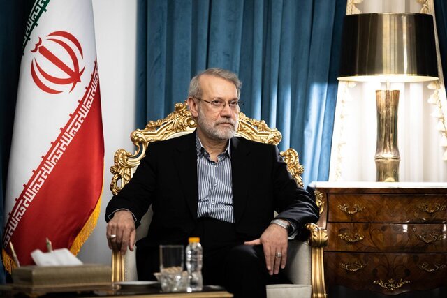 لاریجانی: با اسنپ‌بک تغییر مهمی رخ نمی‌دهد/مطلقاً عملیات نظامی در قطعنامه‌ها مطرح نیست/می‌خواهند عامل دفاعی ما را بگیرند