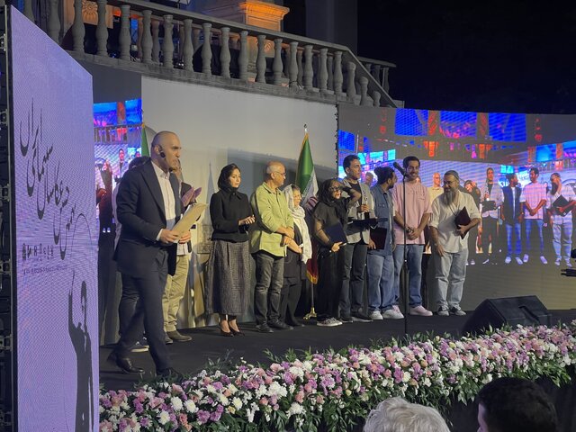 از خاطرهگویی علیرضا داودنژاد تا عذرخواهی پرستویی از مردم سیستان و بلوچستان