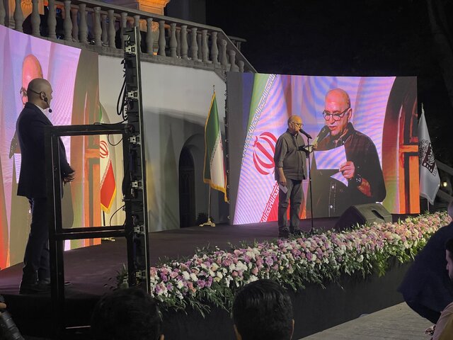 از خاطرهگویی علیرضا داودنژاد تا عذرخواهی پرستویی از مردم سیستان و بلوچستان