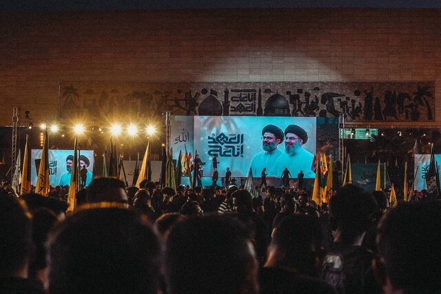 فرزند شهید نصرالله: آمریکا از طرحهای شیطانی علیه کشورهای اسلامی استفاده میکند