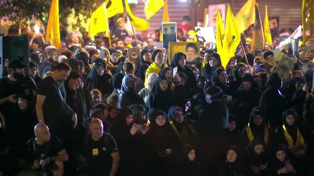 تجمع مردم لبنان در مکان شهادت سید حسن نصرالله