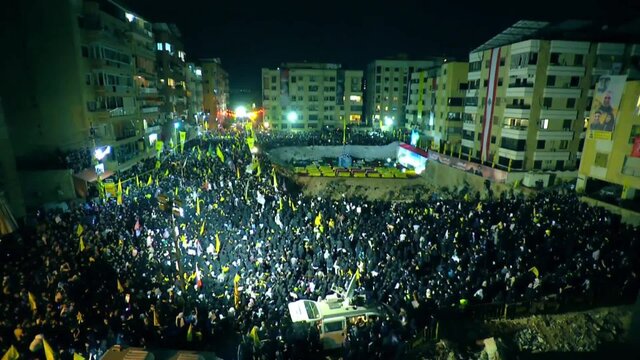 تجمع مردم لبنان در مکان شهادت سید حسن نصرالله