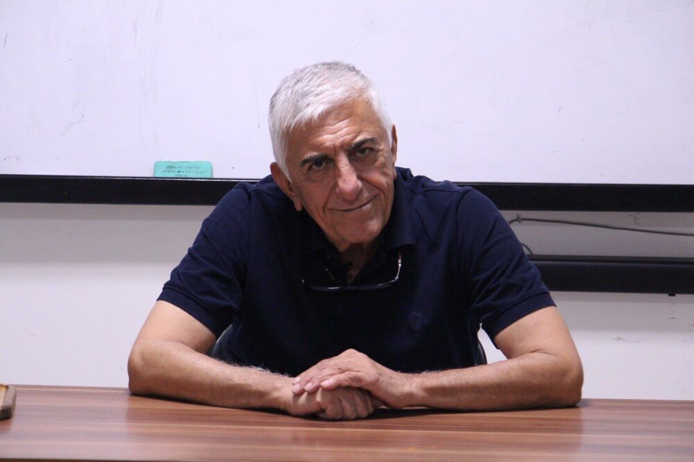 کیانیان: برای بازگشت هنرمندان به کشور تضمین داده شود