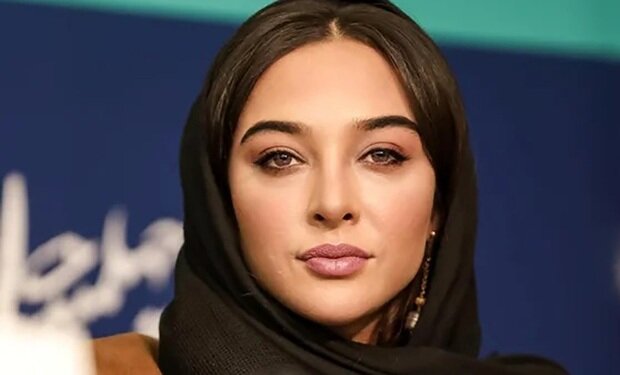 «حراج پایان فصل» با آناهیتا درگاهی «حراج پایان فصل» با آناهیتا درگاهی