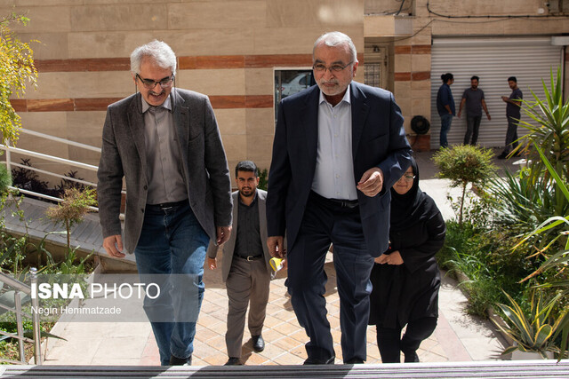 معاون آموزشی وزیر بهداشت از ایسنا بازدید کرد