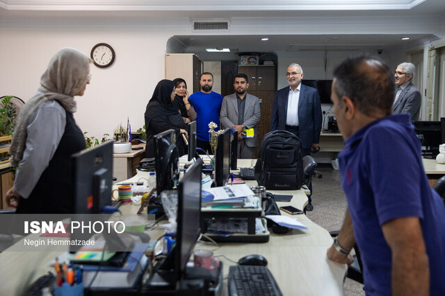 معاون آموزشی وزیر بهداشت از ایسنا بازدید کرد