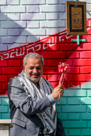 علیرضا کاظمی، وزیر آموزش و پرورش در آیین نواختن زنگ مقاومت - هنرستان شهید باهنر تهران
