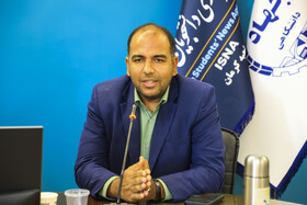سخنرانی مهدی بازمانده رئیس جهاد دانشگاهی استان در نشست تخصصی «نقش رسانه در تبیین دستاوردهای دفاع مقدس»-کرمان