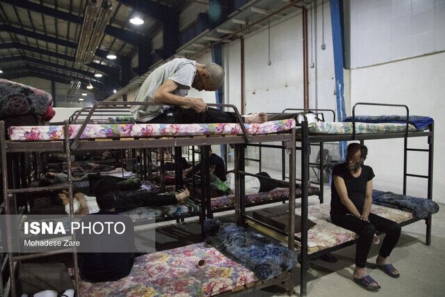 عکس تزئینی است. «فرار گروهی» معتادان متجاهر از یک مرکز «یاورشهر» تهران