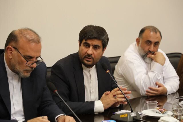 انعقاد تفاهم‌نامه «گردشگری مقاومت» بین یزد، کرمان و دزفول