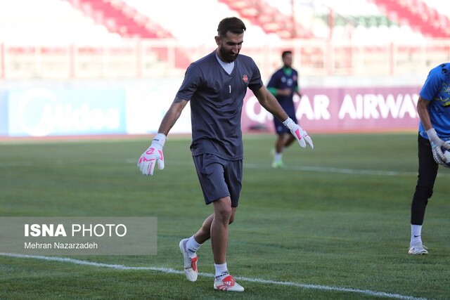 پرسپولیس با تاخیر رسید/ خلوت دوقلوها در تبریز پرسپولیس با تاخیر رسید/ خلوت دوقلوها در تبریز