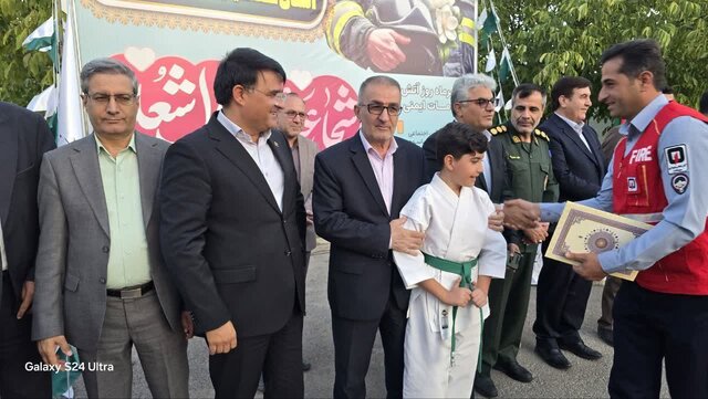 کهگیلویه و بویراحمد از نردبان بوم بلند آتش نشانی بهرهمند می شود