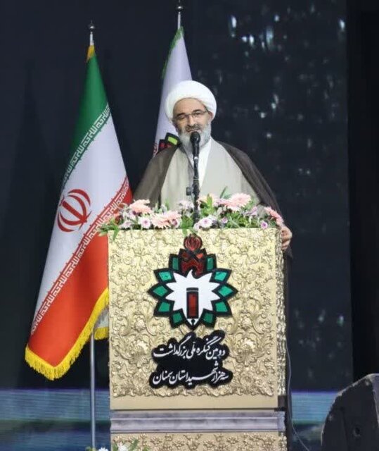 ایران با کسی بنای جنگ ندارد اما در صورت قصد دشمن، با تمام توان پاسخ خواهد داد