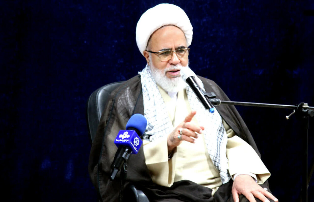 امام جمعه کرمانشاه: در جنگ ۱۲ روزه با تکیه بر فرهنگ بسیج توانستیم دشمن را شکست بدهیم