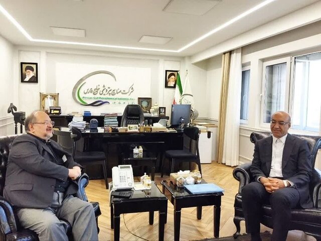 تکمیل پتروشیمی سنقر سرعت می‌گیرد
