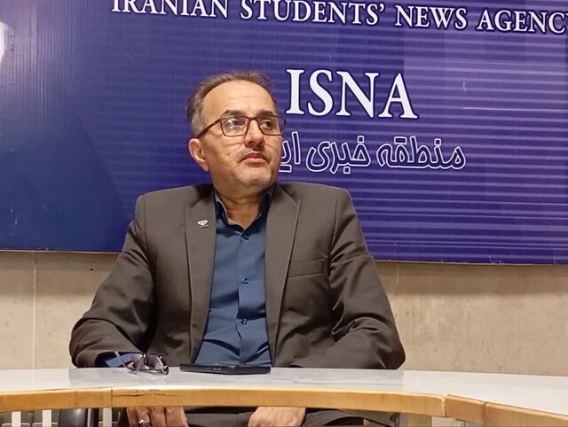 آغاز اجرای فاز دوازدهم طرح ملی واکسیناسیون طیور بومی در ایلام