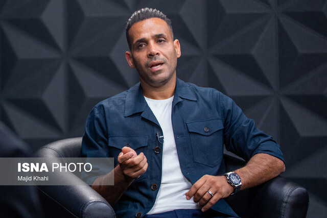 حمودی: خسرو از حضور من در استقلال ناراحت شد/ فتحاللهزاده ما را به باشگاه راه نداد