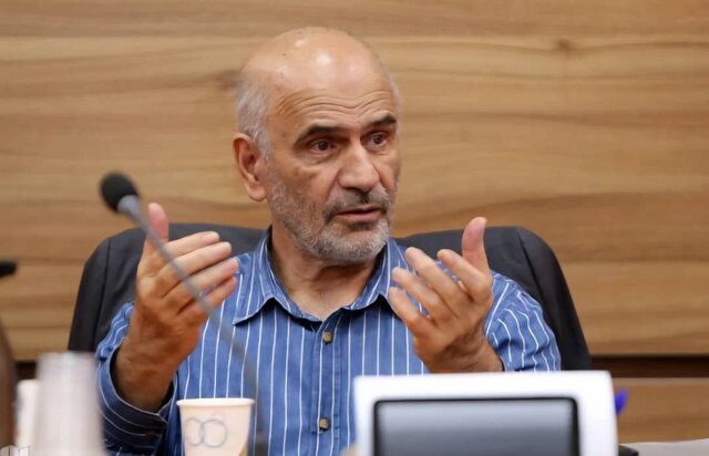 خام‌فروشی موتور کاذب رشد و پرورش‌دهنده مافیاست