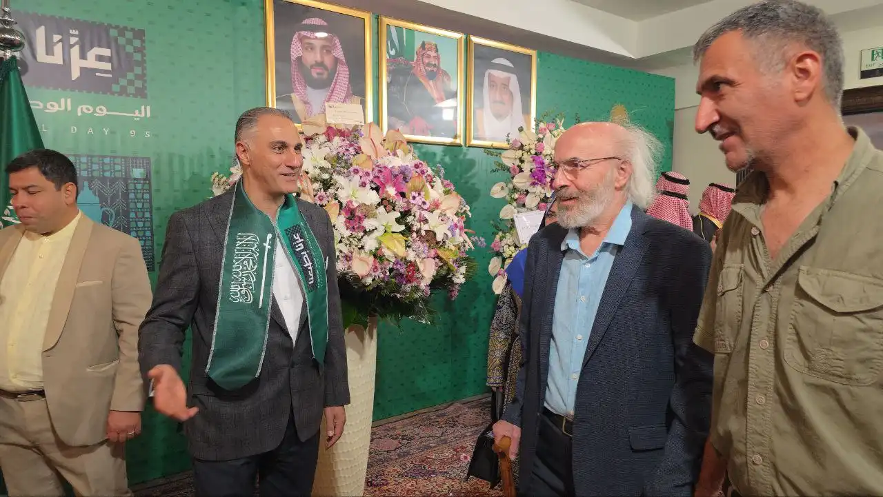 جشن روز ملی عربستان ۱۴۰۴ / حضور پرستو سیر(نماینده فلای‌ناس) در سفارت پادشاهی عربستان سعودی – هتل اسپیناس تهران