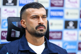 رامین رضاییان، بازیکن تیم فوتبال استقلال در نشست خبری پیش از دیدار با المحرق بحرین