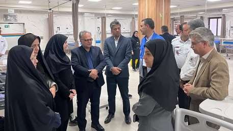 بازدید مسئولان از سرویس دانشجویی دانشکده پیراپزشکی سرخه و  سرکشی از مصدومین حادثه
