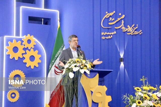درک درستی از صنعتگران استان داریم/جو روانی اسنپ‌بک با تلاش صنعتگران شکسته می‌شود