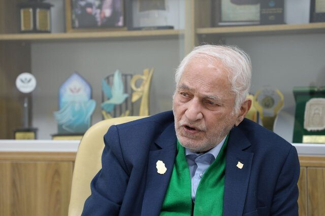 اعدام بهمن چوبی اصل به اتهام جاسوسی/ بازداشت بلاگر وکیل‌نما/ طرح ۴ هزار و ۳۹۰ شکایت از «موبایل موسوی»/وضعیت کلثوم اکبری بعد از محکومیت به ۱۰ قصاص