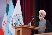 انصاری: جای تأسف است برخی هم‌لباس من به مذاکره‌کنندگان تهمت می‌زنند