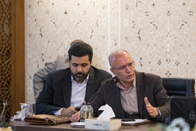 سخنرانی محمد نمکی‌زاده، رئیس اتاق اصناف اصفهان در نشست شورای گفت‌وگوی دولت و بخش خصوصی در استان اصفهان با حضور محمدرضا فرزین، رئيس کل بانک مرکزی