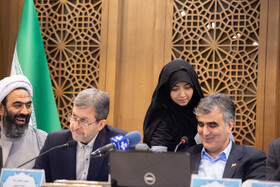 نشست شورای گفت‌وگوی دولت و بخش خصوصی در استان اصفهان با حضور محمدرضا فرزین، رئيس کل بانک مرکزی
