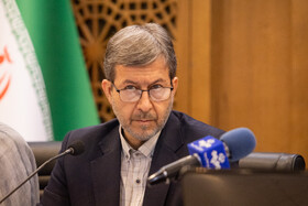 مهدی جمالی‌نژاد، استاندار اصفهان در سخنرانی محمدرضا فرزین، رئیس بانک مرکزی در نشست شورای گفت‌وگوی دولت و بخش خصوصی در استان اصفهان 