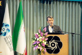 سخنرانی امیر کشانی، رئیس اتاق بازرگانی اصفهان در نشست چالش‌های ارزی اتاق بازرگانی اصفهان با حضور محمدرضا فرزین، رئیس کل بانک مرکزی