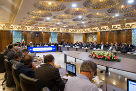 نشست شورای گفت‌وگوی دولت و بخش خصوصی در استان اصفهان با حضور محمدرضا فرزین، رئيس کل بانک مرکزی