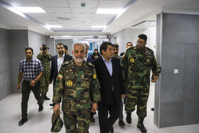 بازدید محمدعلی طالبی، استاندار  و امیر غلامعلیان فرمانده قرارگاه منطقه‌ای نیروی زمینی ارتش در جنوب‌شرق کشوراز فاز جدید بیمارستان امام حسین(علیه السلام)کرمان
