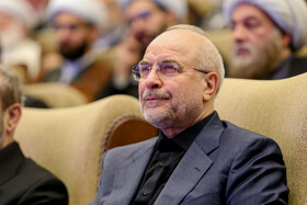 حضور محمد باقر قالیباف، رئیس مجلس شورای اسلامی در بزرگداشت دبیران کل حزب‌الله با حضور رئیس مجلس ـ قم