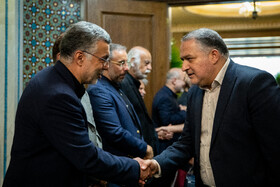 مراسم ترحیم پدر همسر وزیر بهداشت