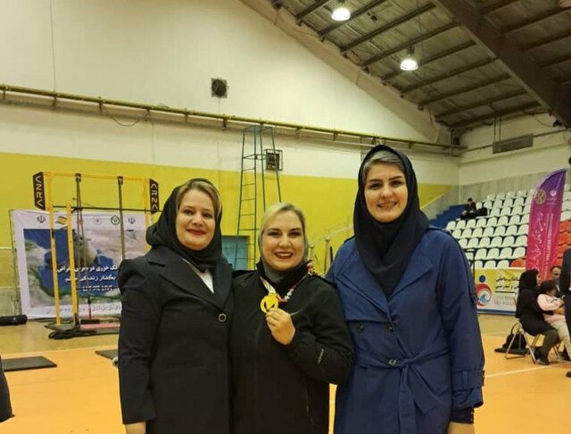 کسب مدال طلای بانوی خوزستانی در مسابقات ساحلی آمادگی جسمانی ایران