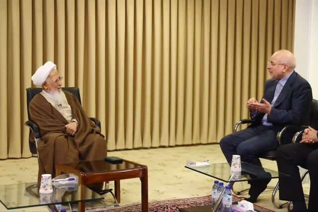 دیدار قالیباف با دو نفر از مراجع تقلید